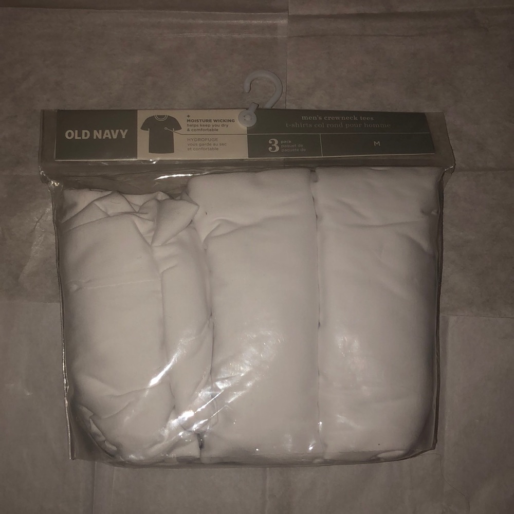 Old navy T-shirt pack of three